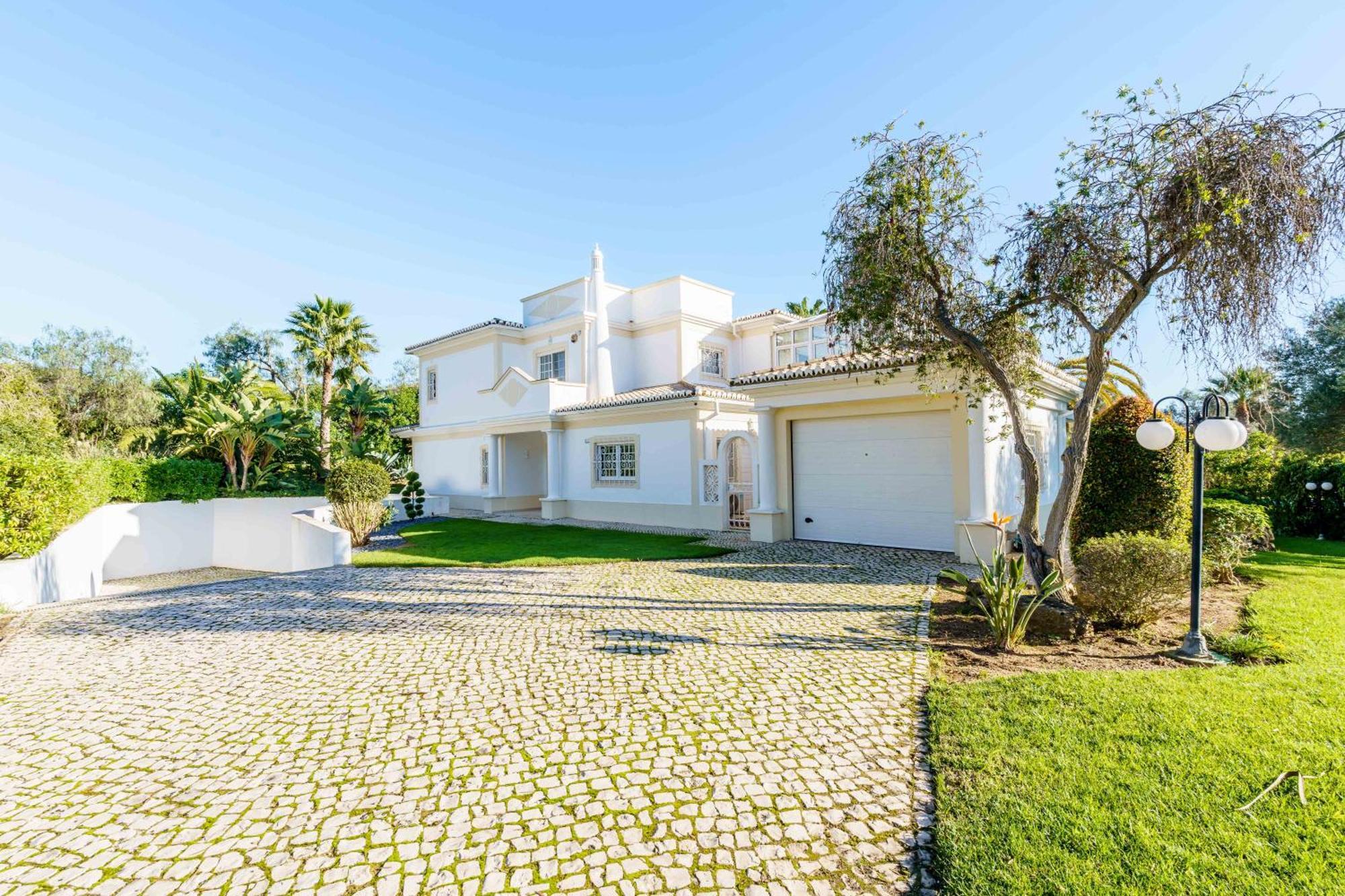 Alcore Luxury Golf Villa At Alto Golf Alvor Exterior photo