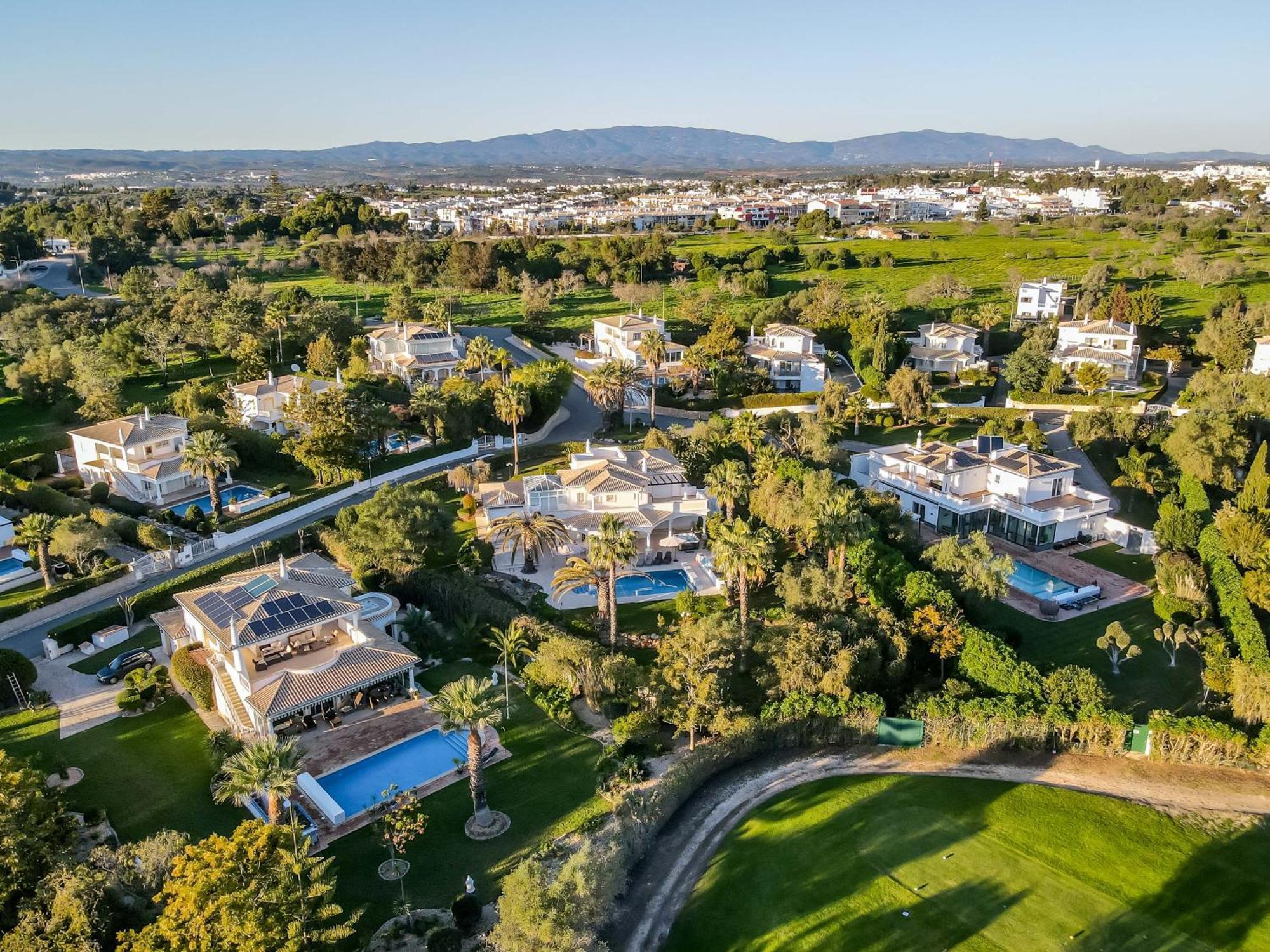 Alcore Luxury Golf Villa At Alto Golf Alvor Exterior photo