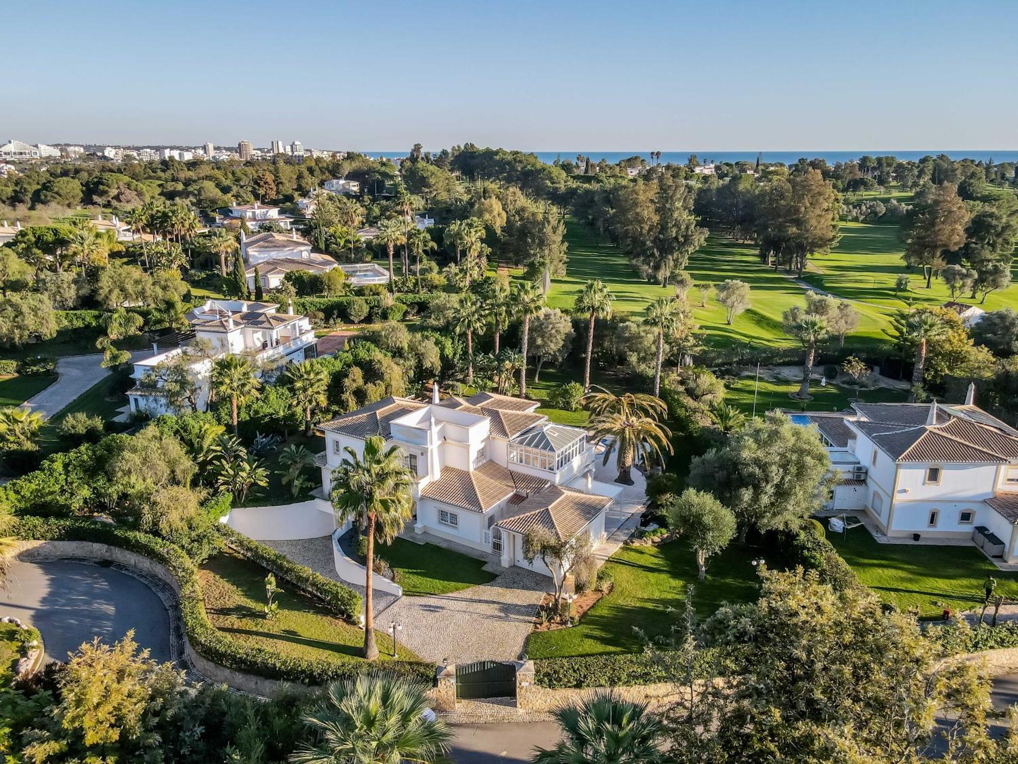 Alcore Luxury Golf Villa At Alto Golf Alvor Exterior photo