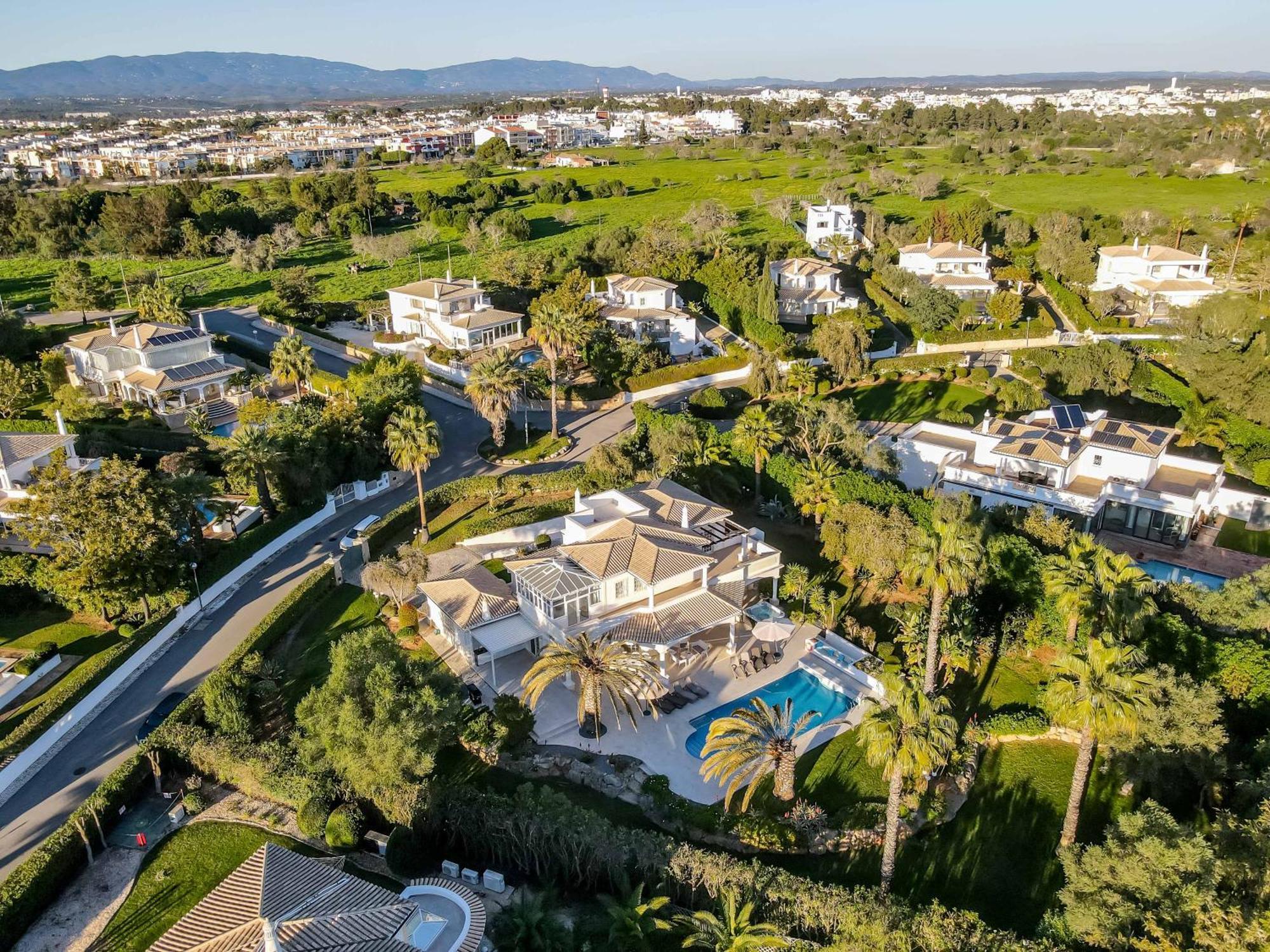 Alcore Luxury Golf Villa At Alto Golf Alvor Exterior photo